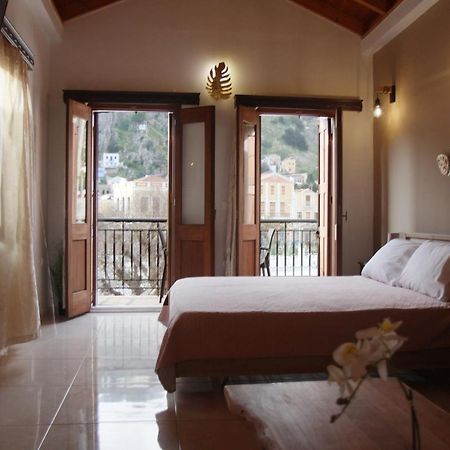 Main Square Apartment Symi Exterior photo